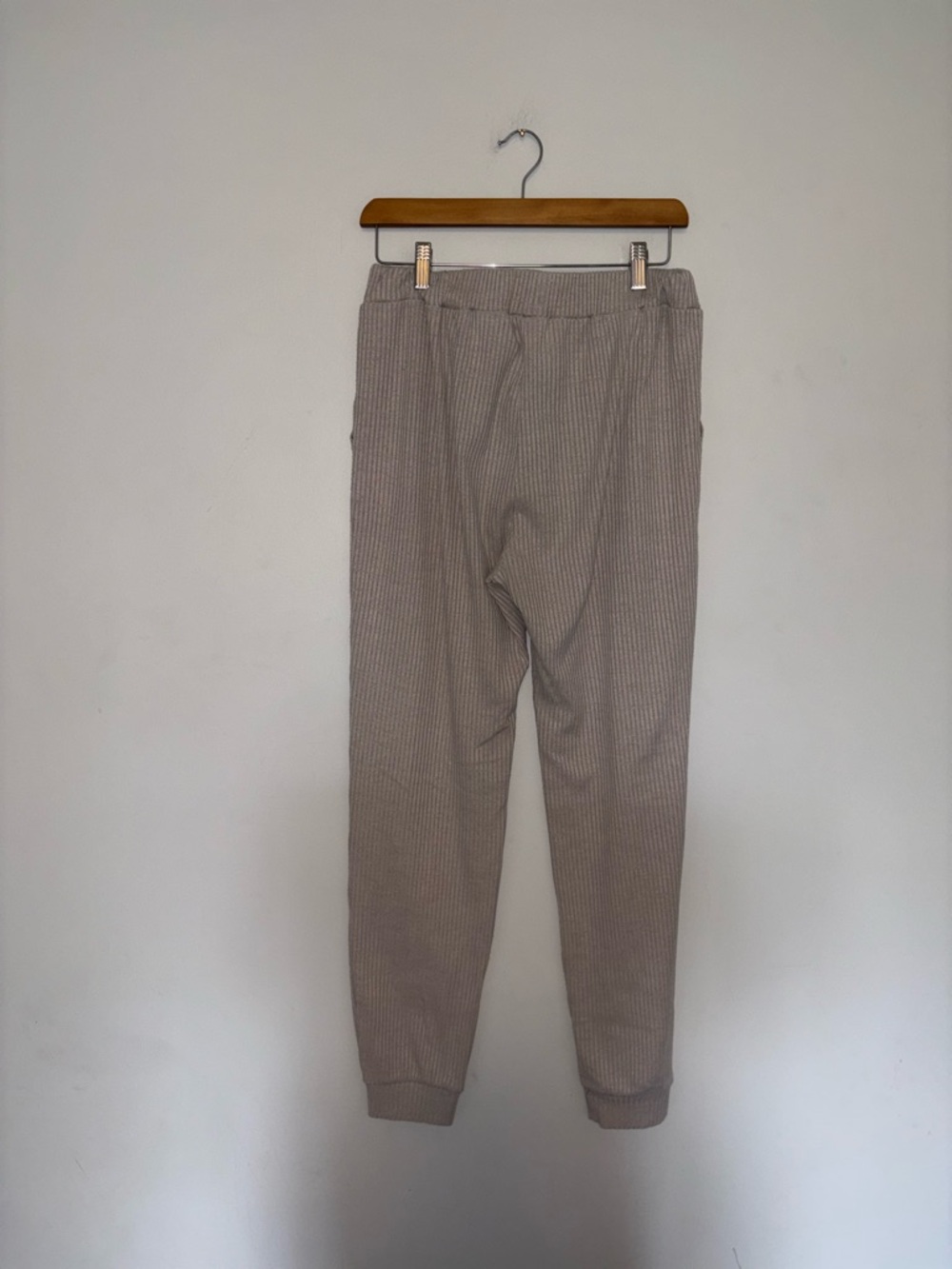 Allfenix ~ Cream Ribbed Sweatpants - Picture 2 of 2